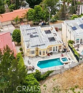 Property Photo: 5230 Calatrana Drive CA 91364
