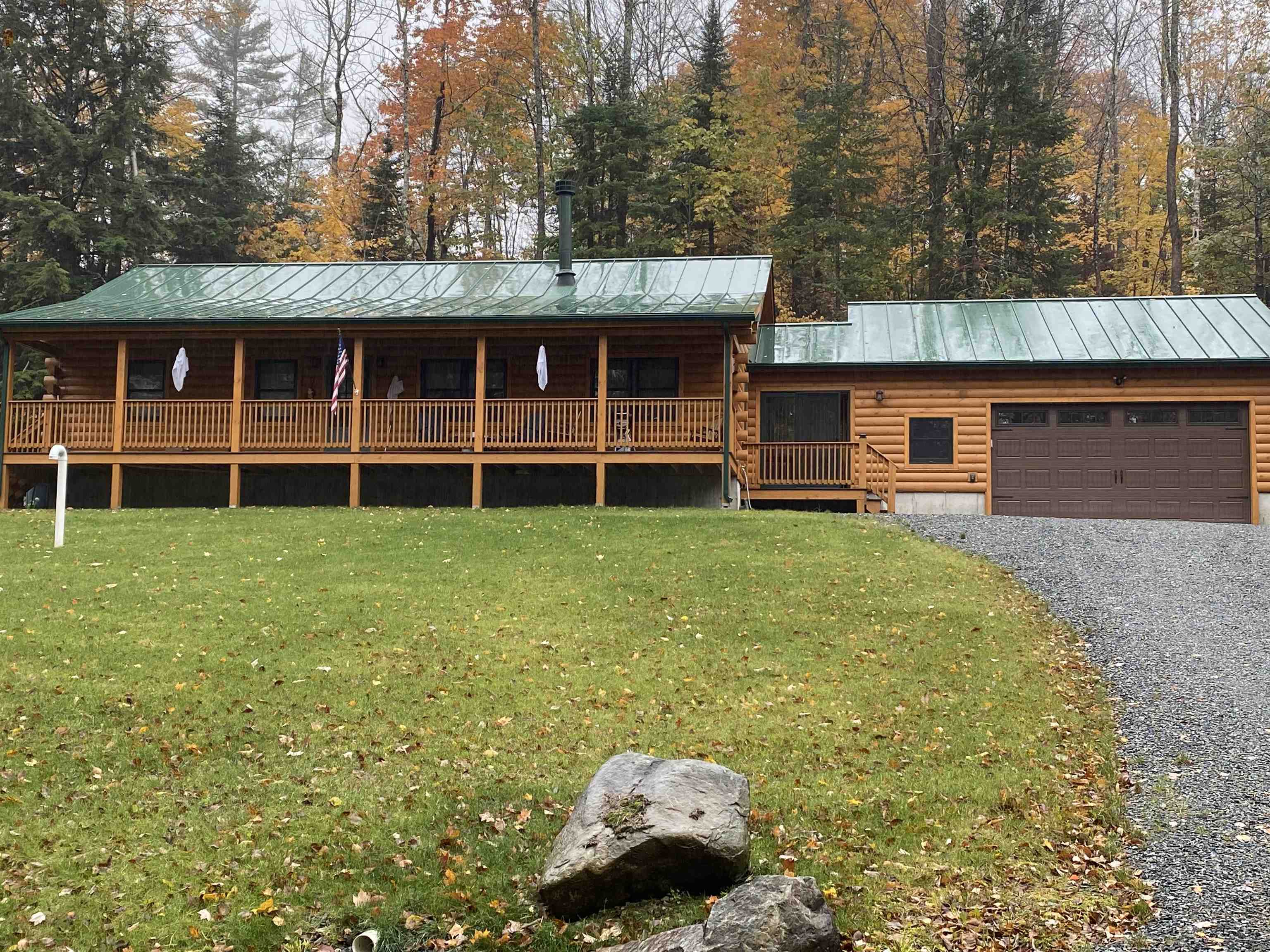 Property Photo:  11 Amherst Lane  NH 03785 