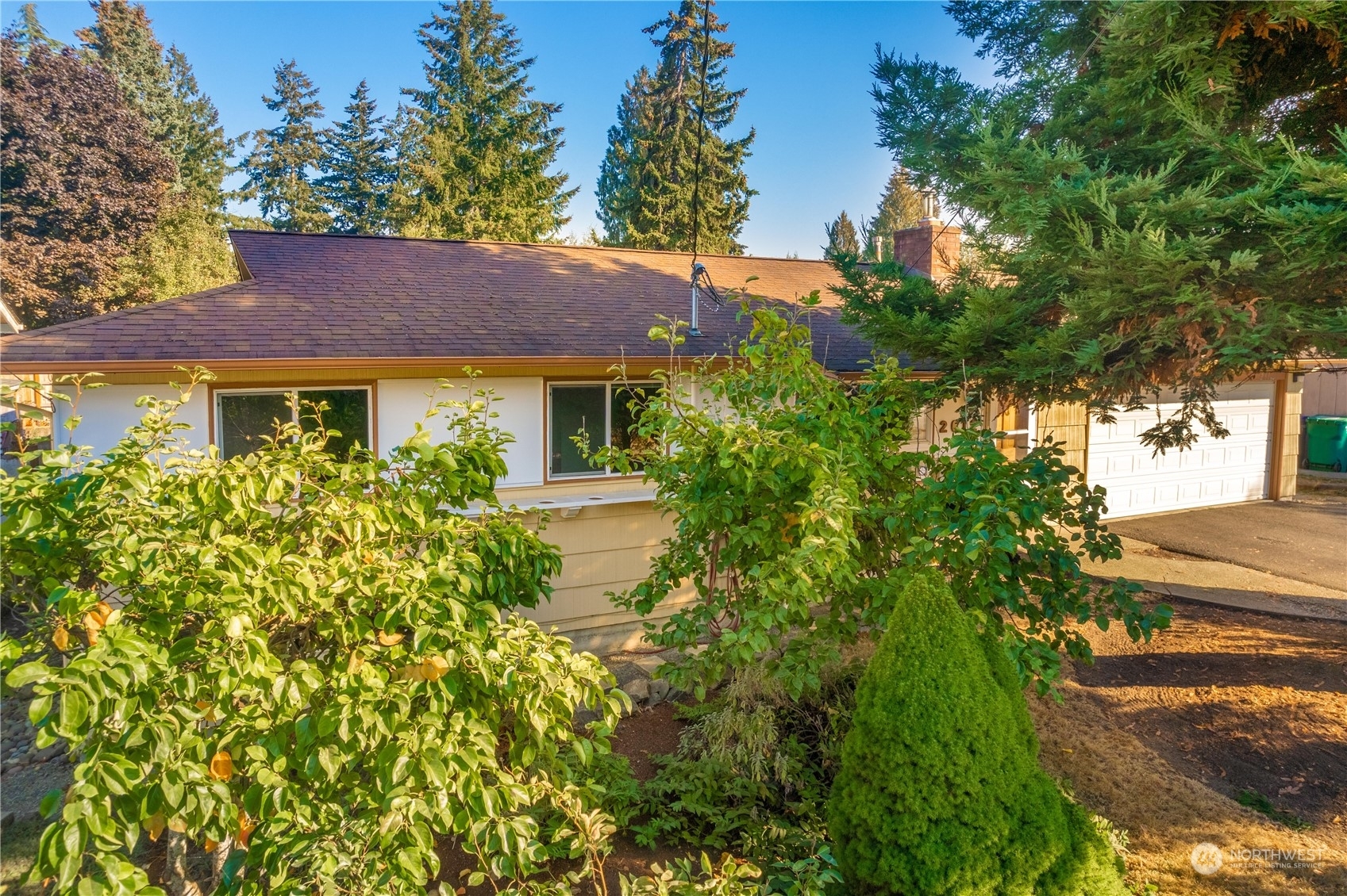 Property Photo: 2612 M Street SE WA 98002