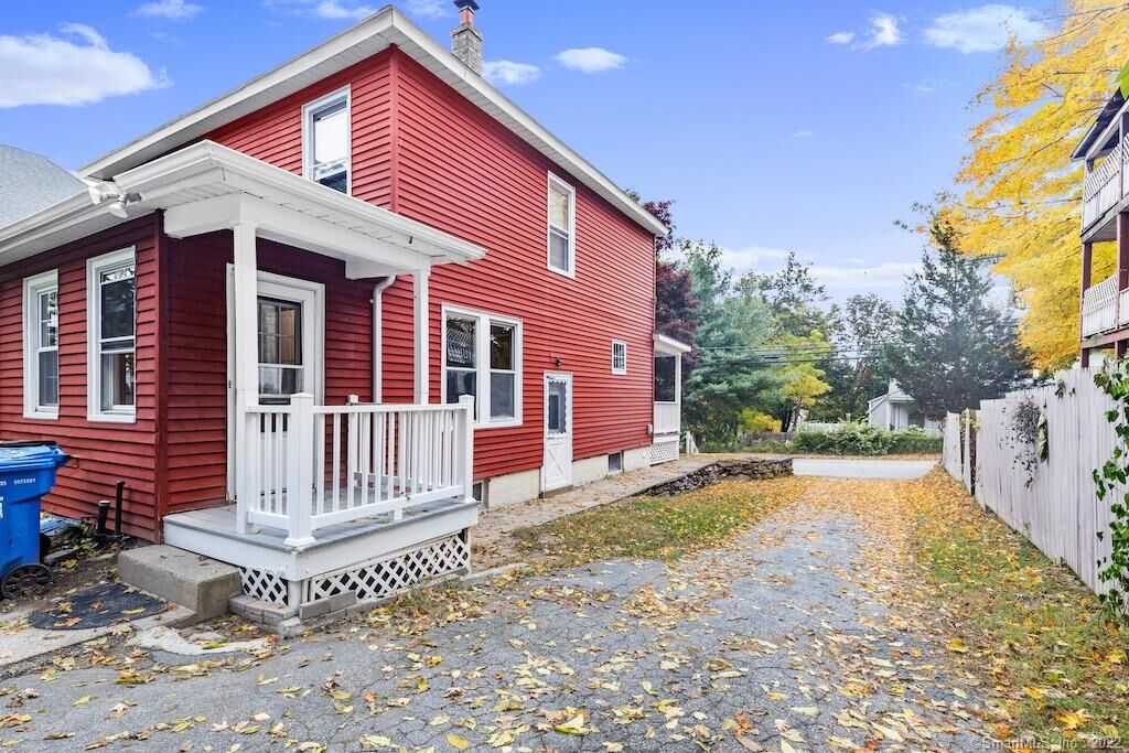 Property Photo:  496 Boswell Avenue  CT 06360 