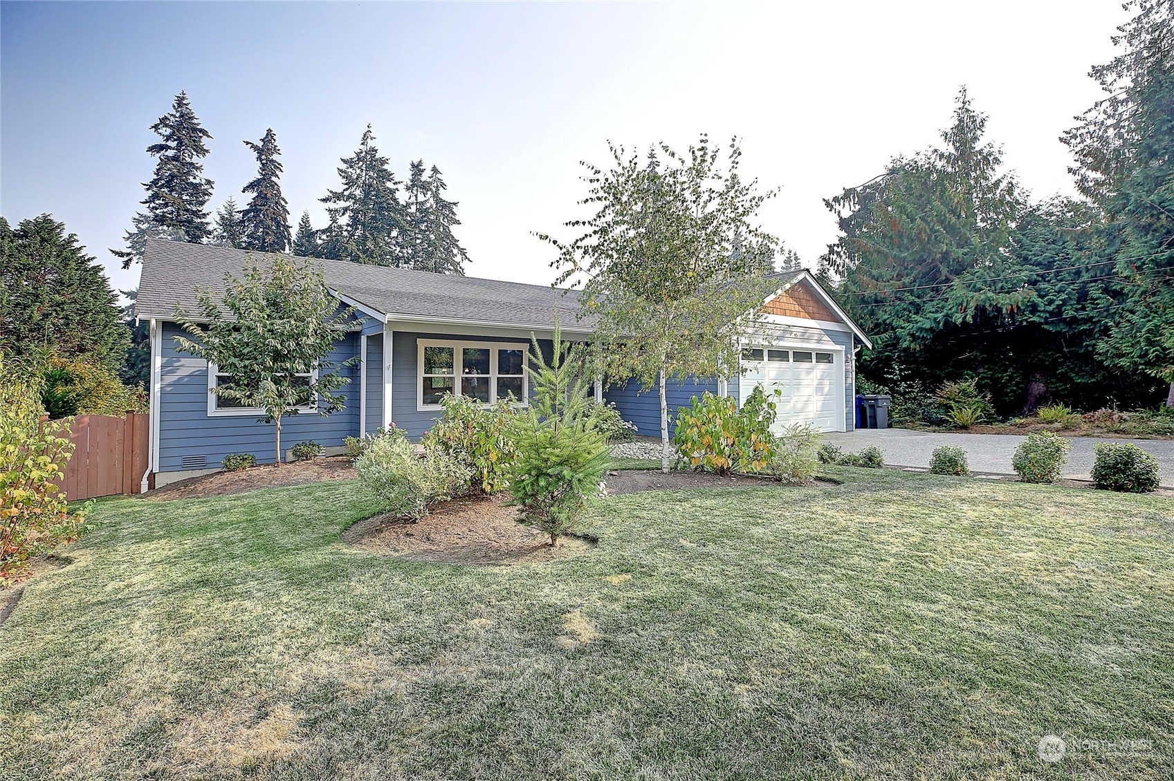 Property Photo:  1613 Poplar Lane  WA 98282 