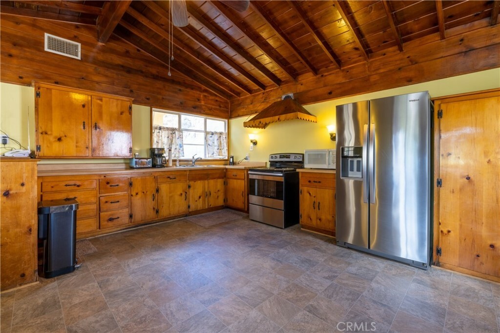 Property Photo:  12550 Dexter Park Road  CA 91342 