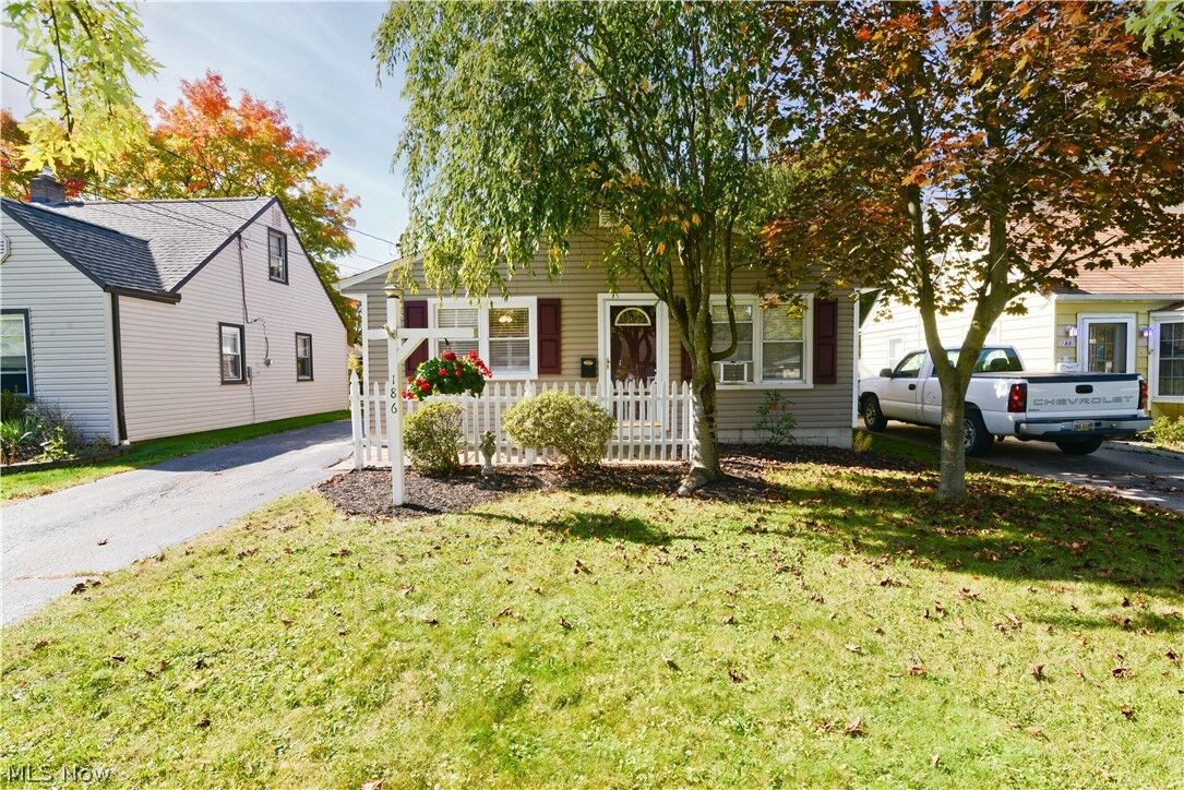 Property Photo: 186 N Main Street OH 44515