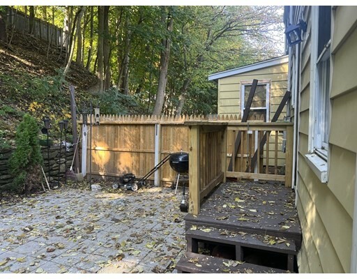 Property Photo: 72 Reed St MA 01602