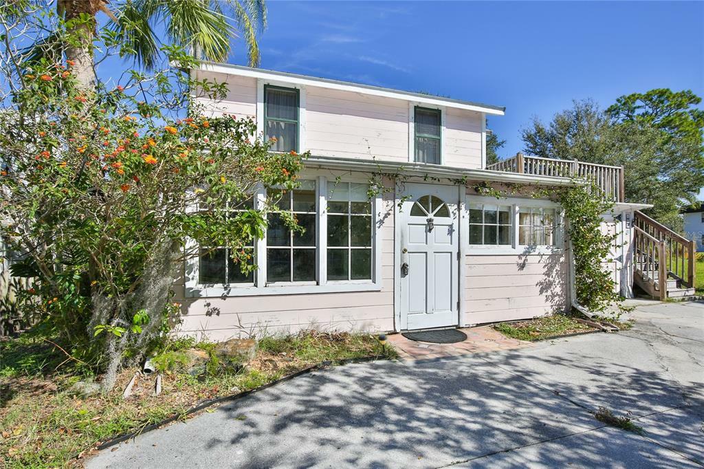 Property Photo:  867 Myrtle Street  FL 34234 