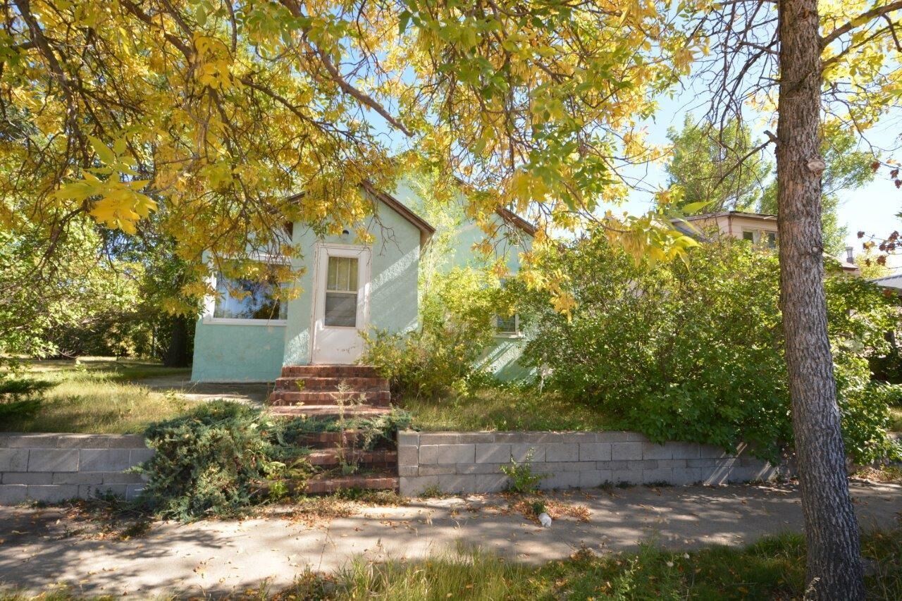 Property Photo: 107 1st St SE ND 58784