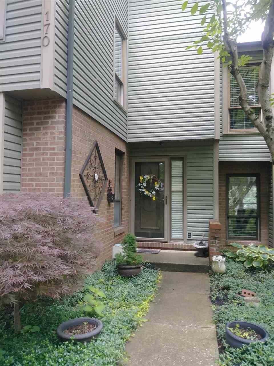 Property Photo:  170 Deering Court  KY 41169 