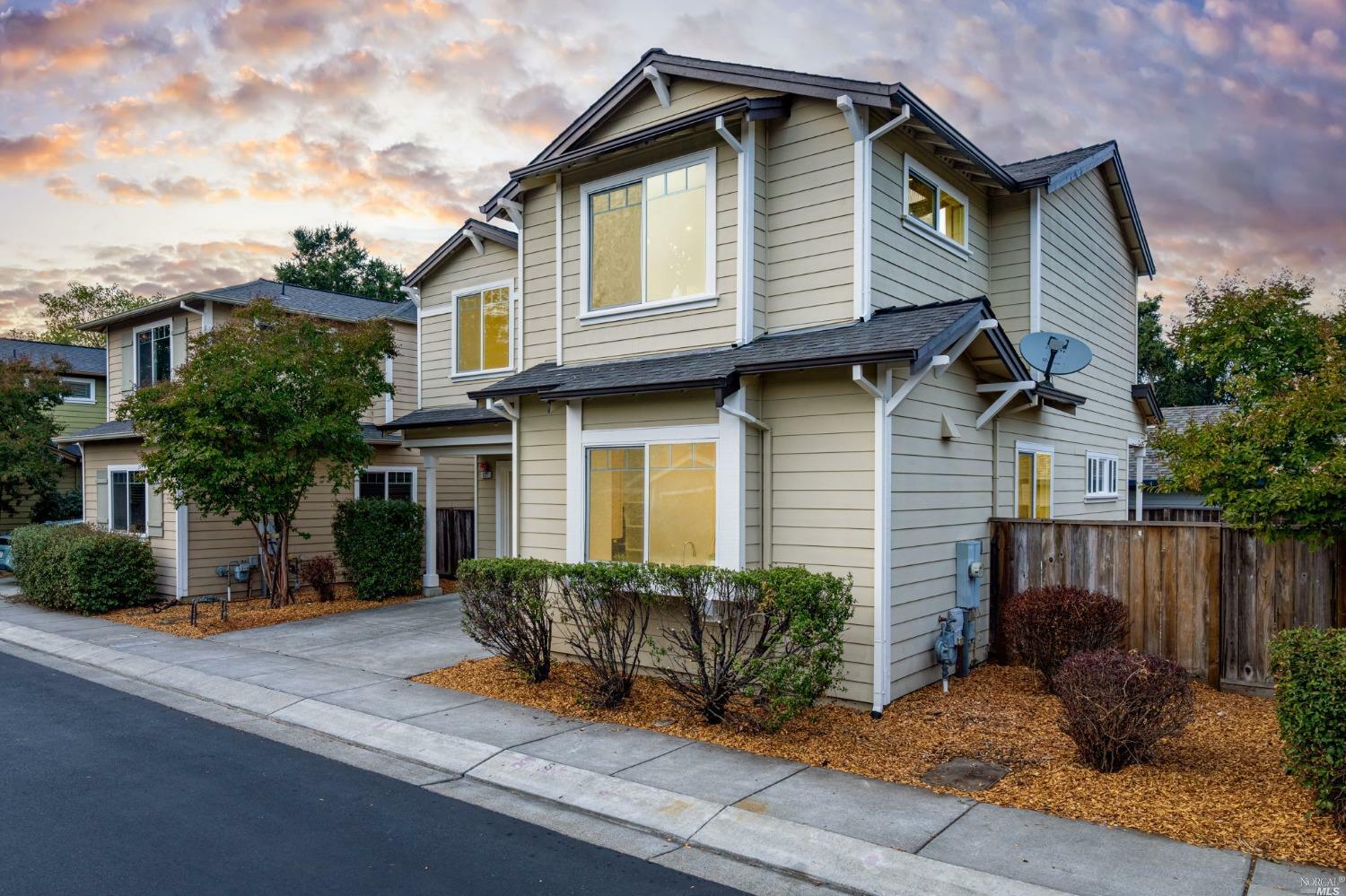 Property Photo: 121 Lasso Lane CA 95403