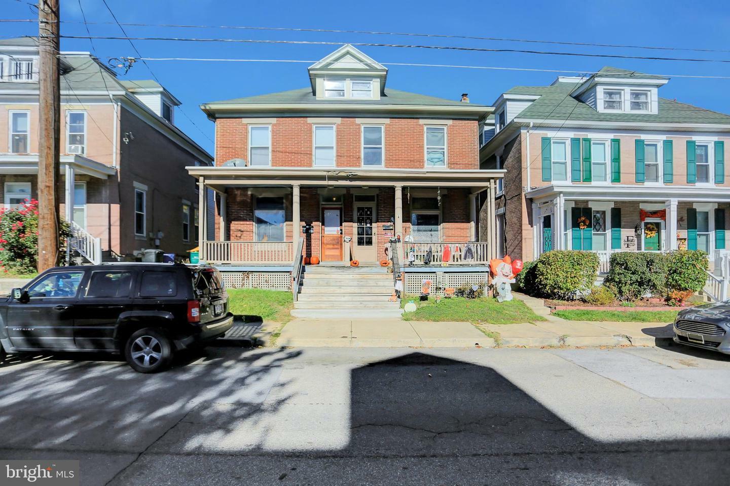 Property Photo:  125/127 West 3rd St  PA 17268 