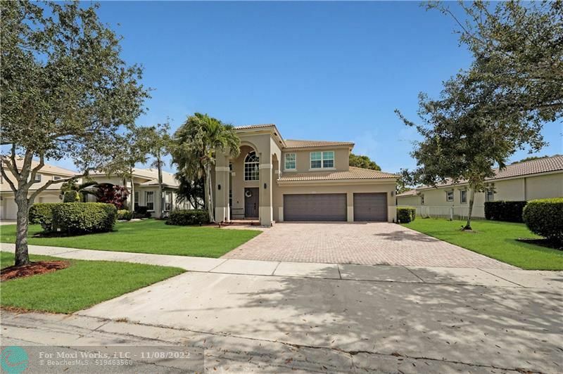 Property Photo:  1003 NW 167th Ave  FL 33028 