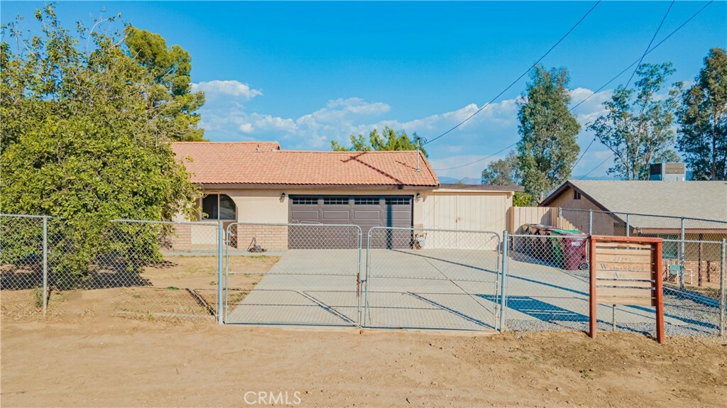 Property Photo:  27865 Washington Avenue  CA 92596 