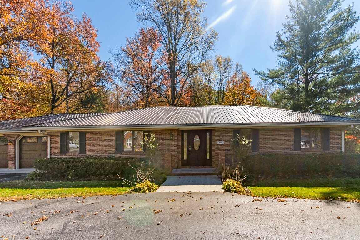 Property Photo: 589 Powers Rd TN 37355