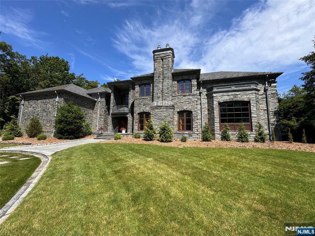 Property Photo:  64 Stony Ridge Road  NJ 07458 