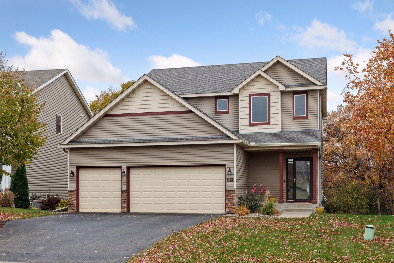 Property Photo:  2840 Hawk Ridge Road NW  MN 55372 