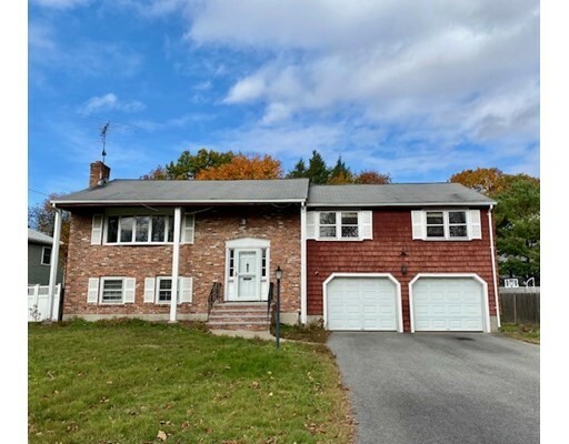 Property Photo: 3 Flintlock Ln MA 02026