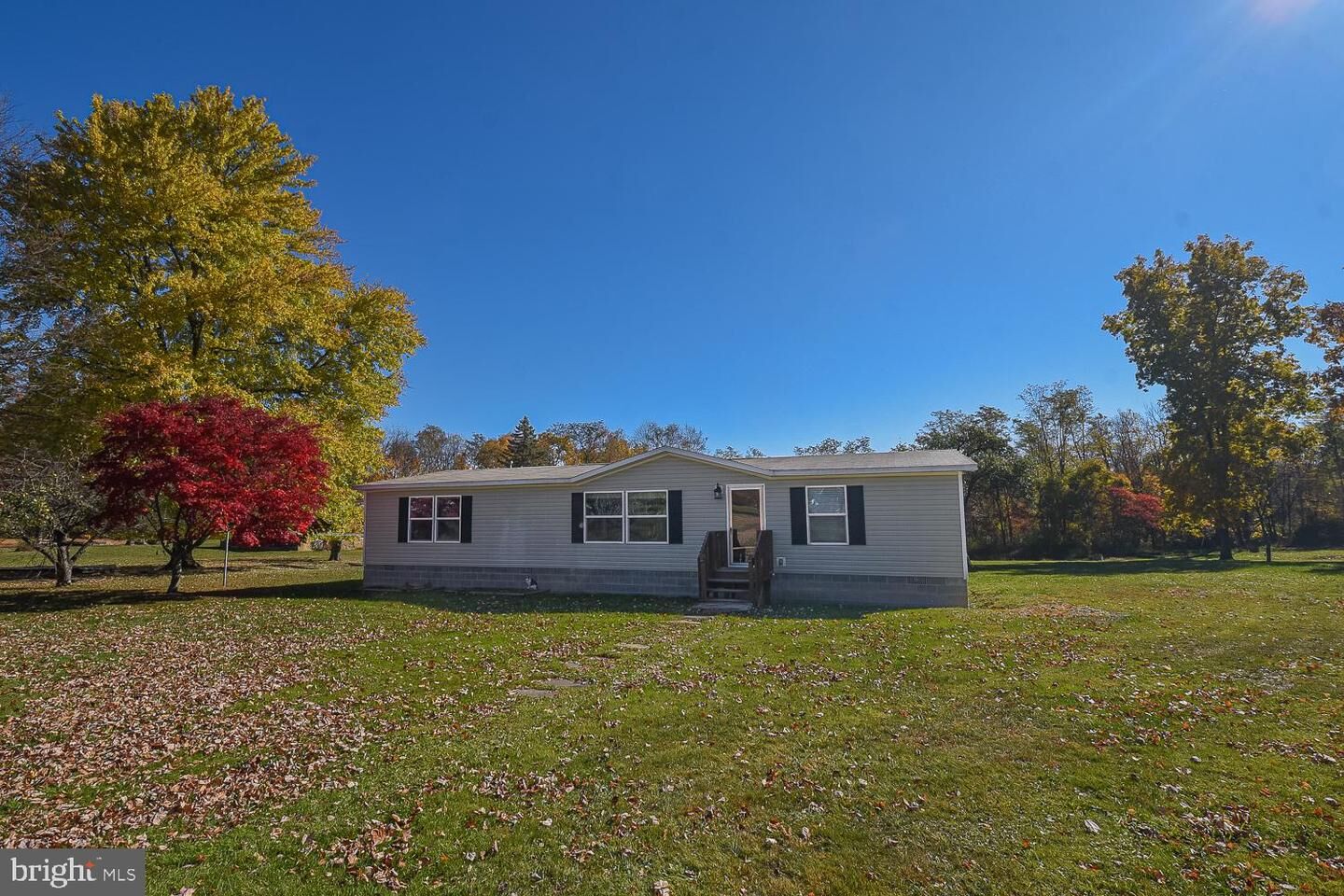Property Photo:  207 Spruce Street  WV 26717 