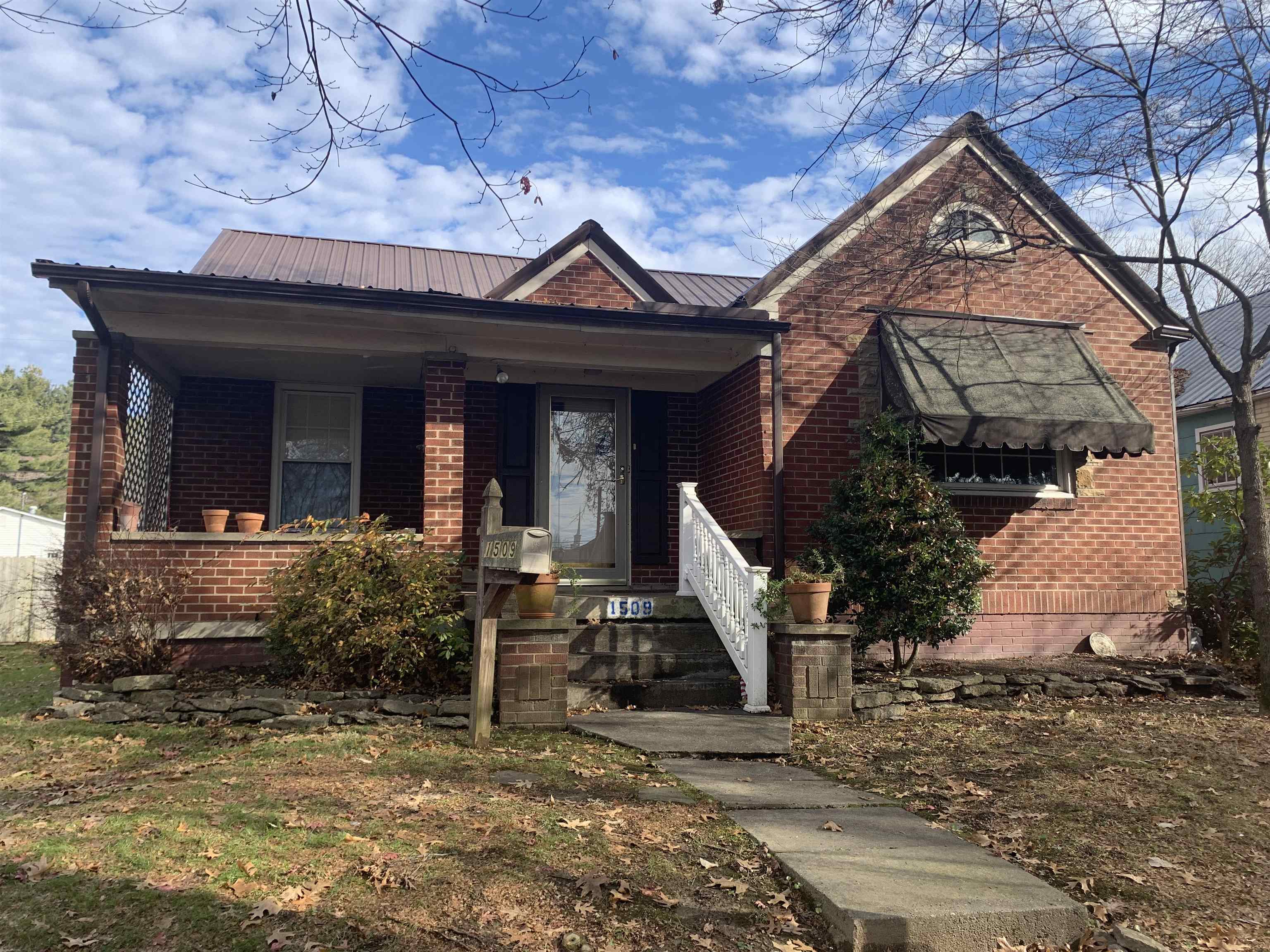 Property Photo: 1509 S 10th Street OH 45638