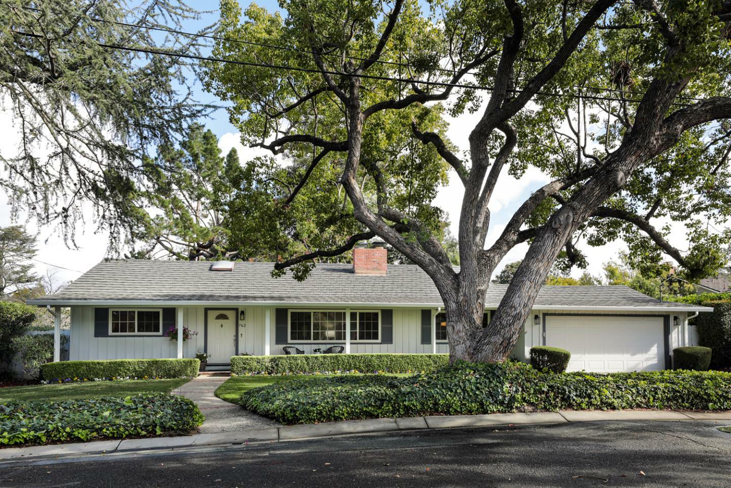 Property Photo:  762 Filip Road  CA 94024 