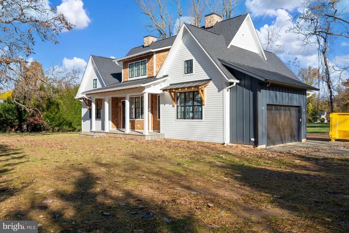 1154 Crofton  Upperville VA 20184 photo