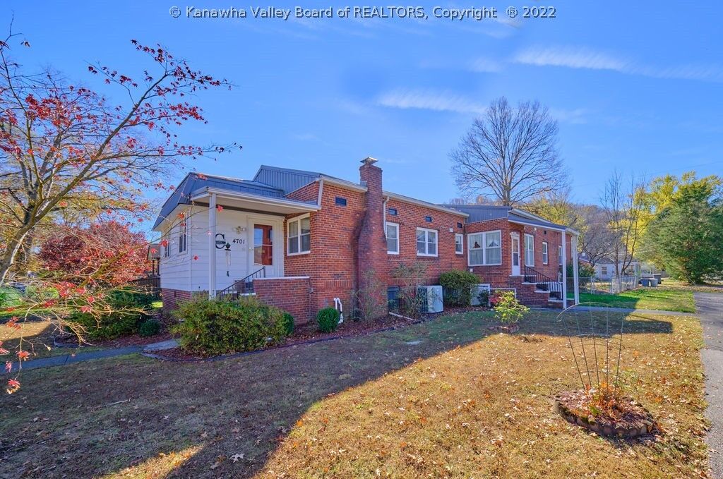 Property Photo:  4701 Venable Avenue  WV 25304 