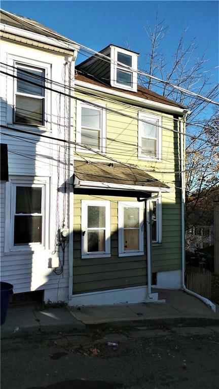 Property Photo:  57 North Oak Street  PA 18042 