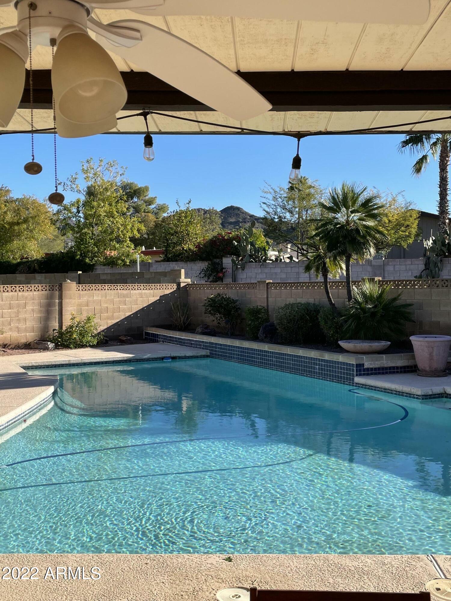 Property Photo: 3137 E Malapai Drive AZ 85028