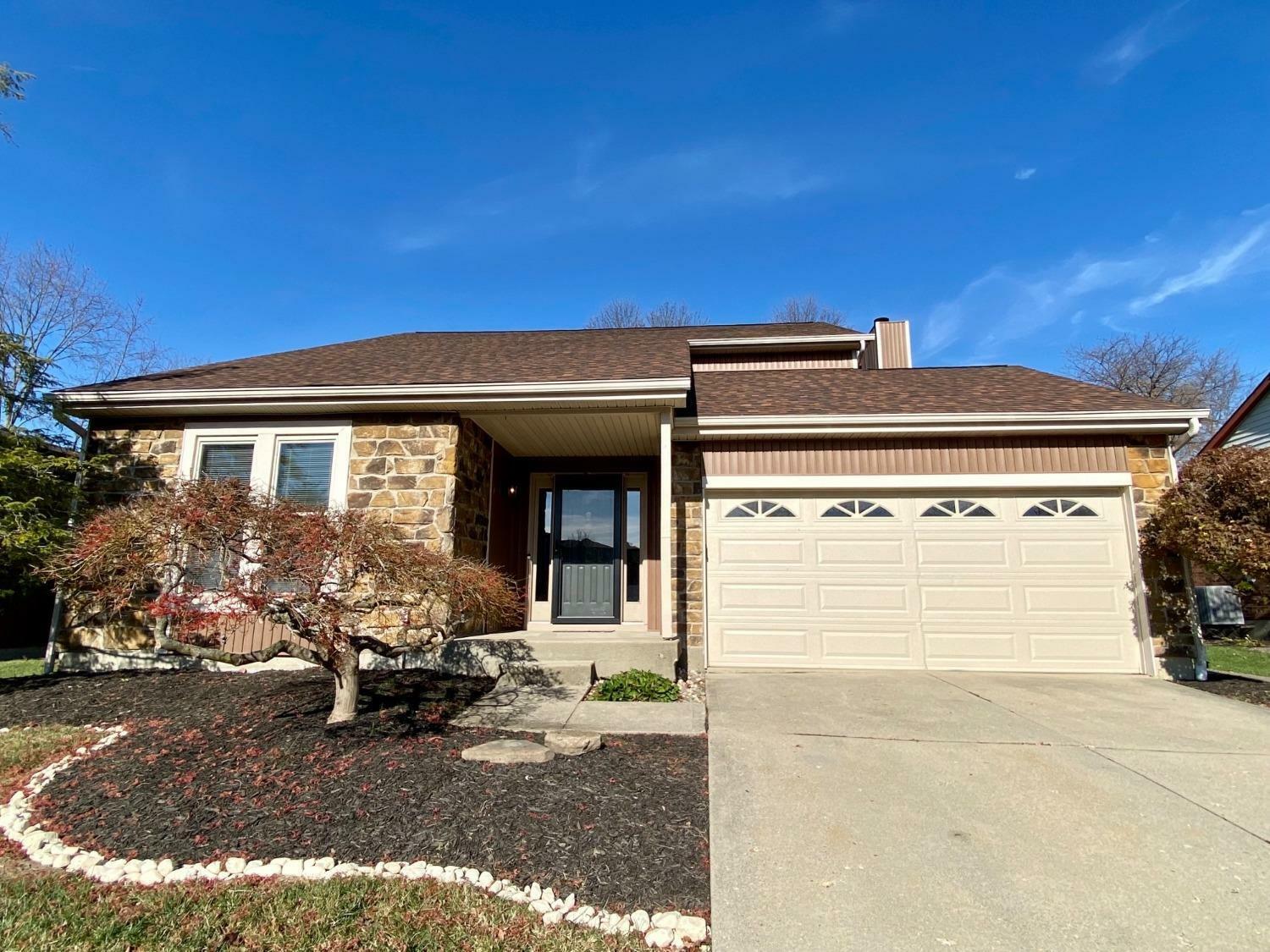 Property Photo: 215 Assisiview Ct OH 45238
