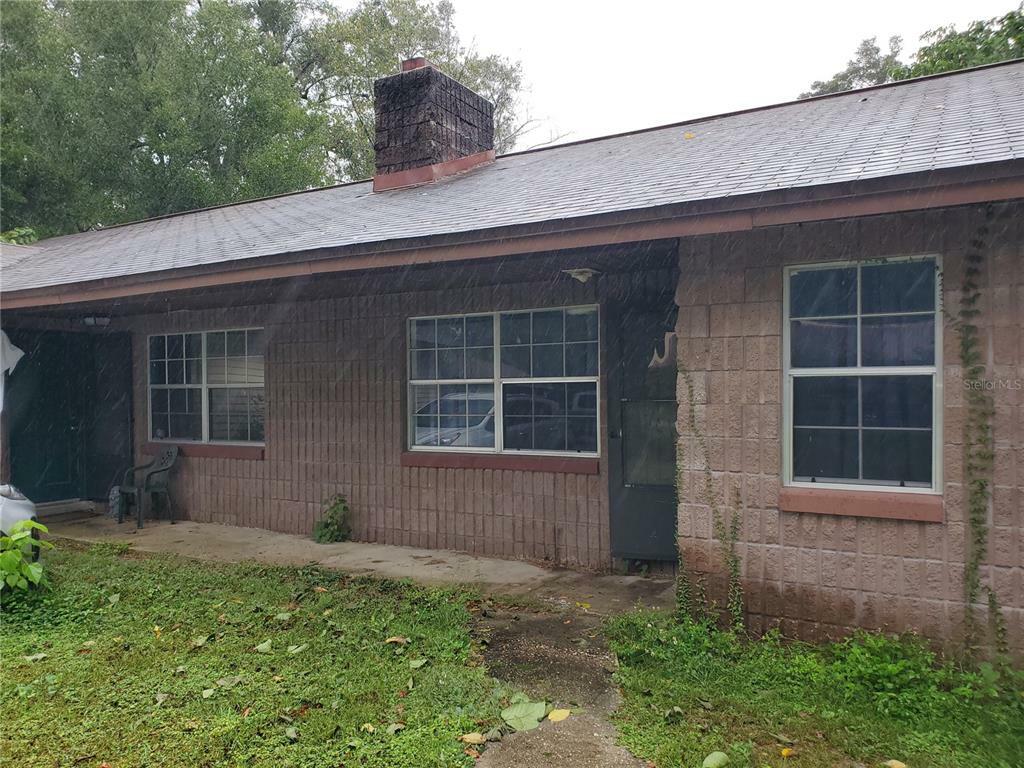 Property Photo:  1411 NE 38th Street  FL 34479 