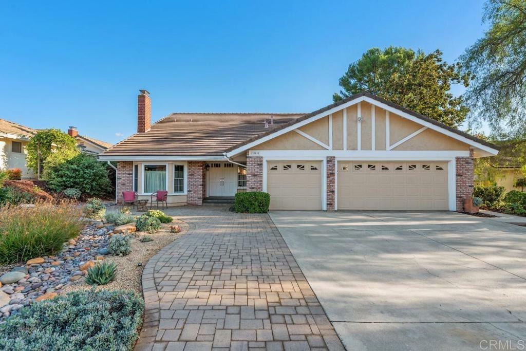 Property Photo: 13033 Pomard Way CA 92064