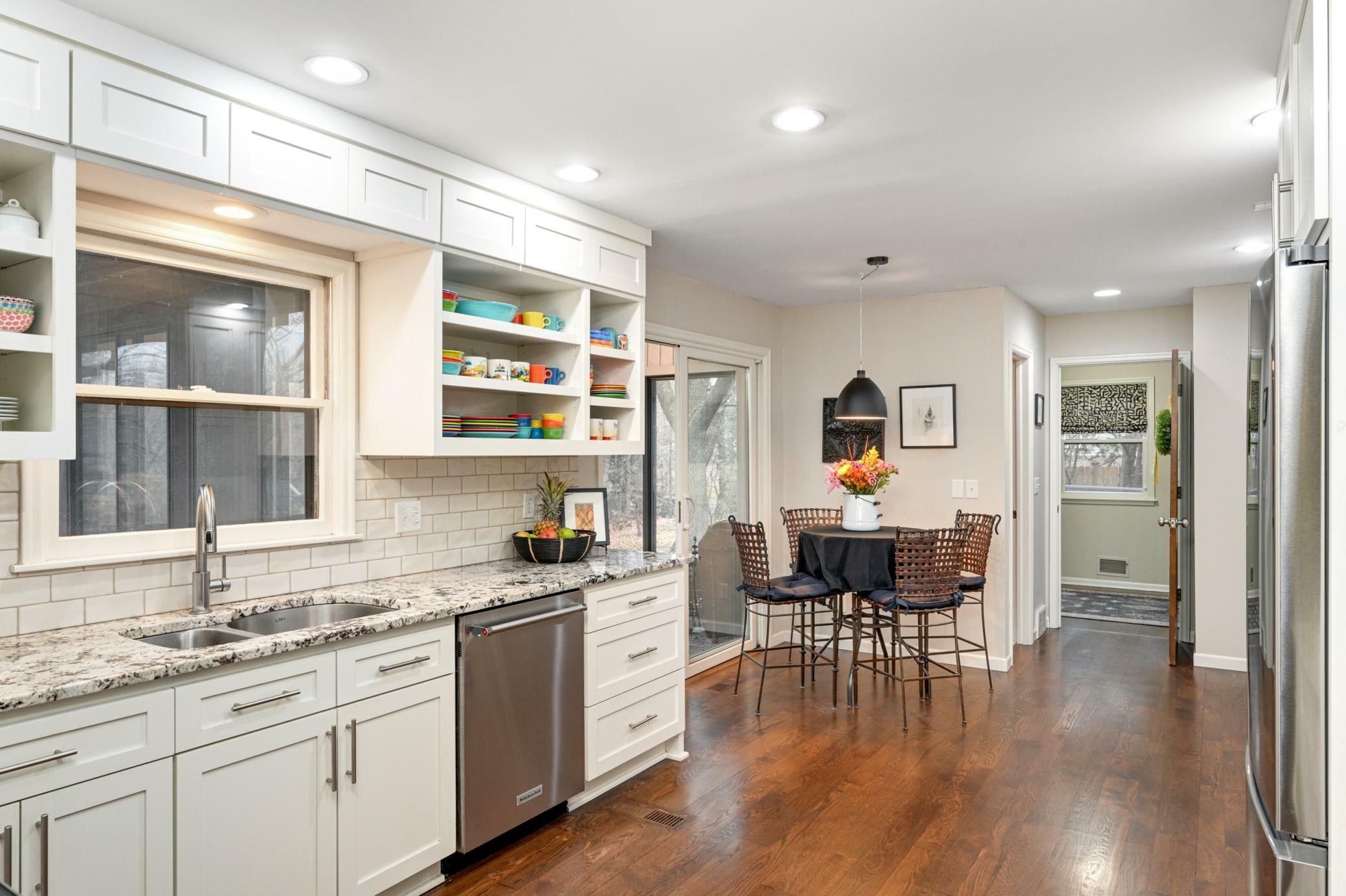 Property Photo: 4720 Timber Ridge Place MN 55345