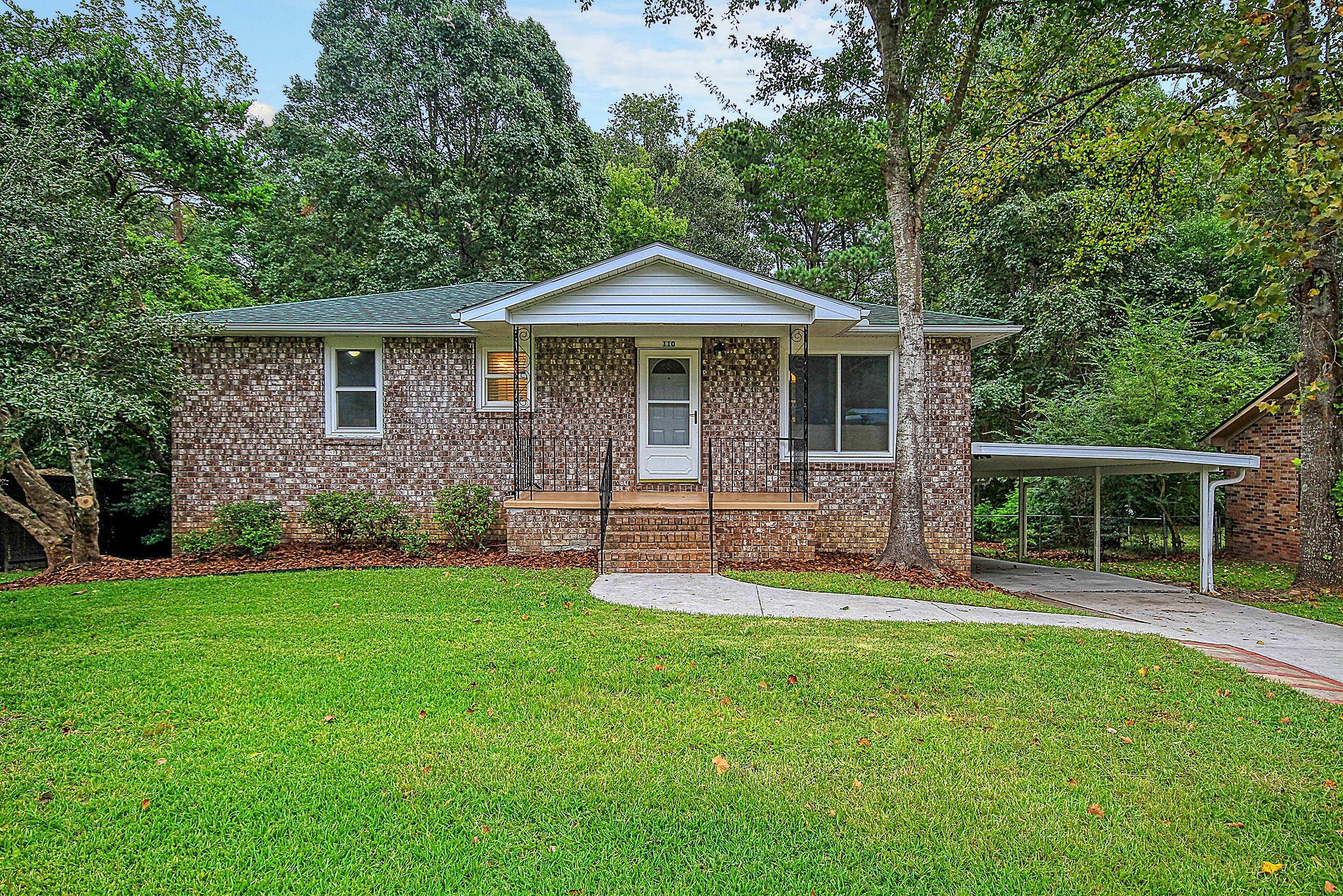 Property Photo:  110 Cuthbert Drive  SC 29445 