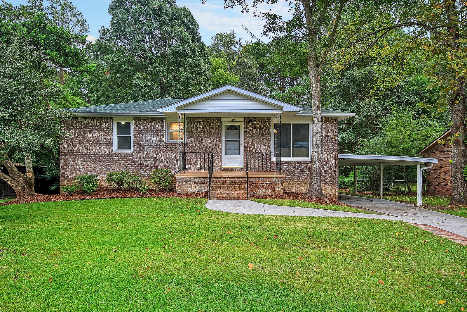 Property Photo: 110 Cuthbert Drive SC 29445
