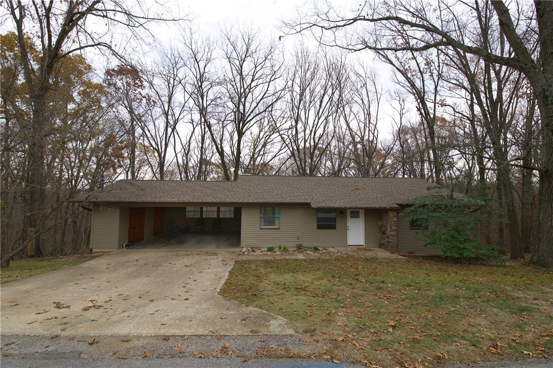 Property Photo: 9 Pimlico Drive AR 72715