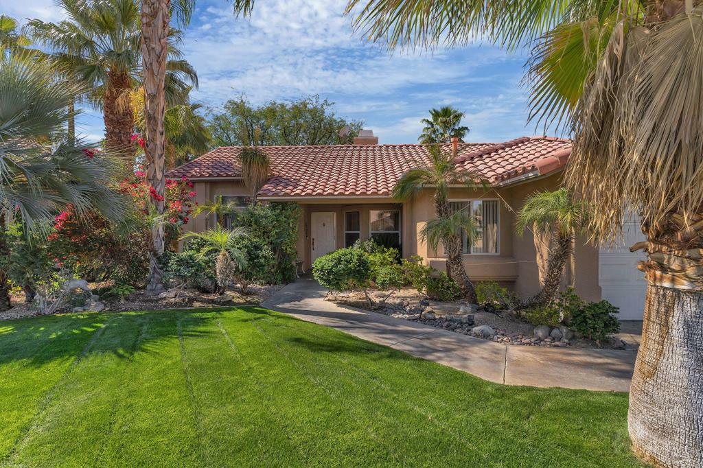 Property Photo: 125 Christa Court CA 92260
