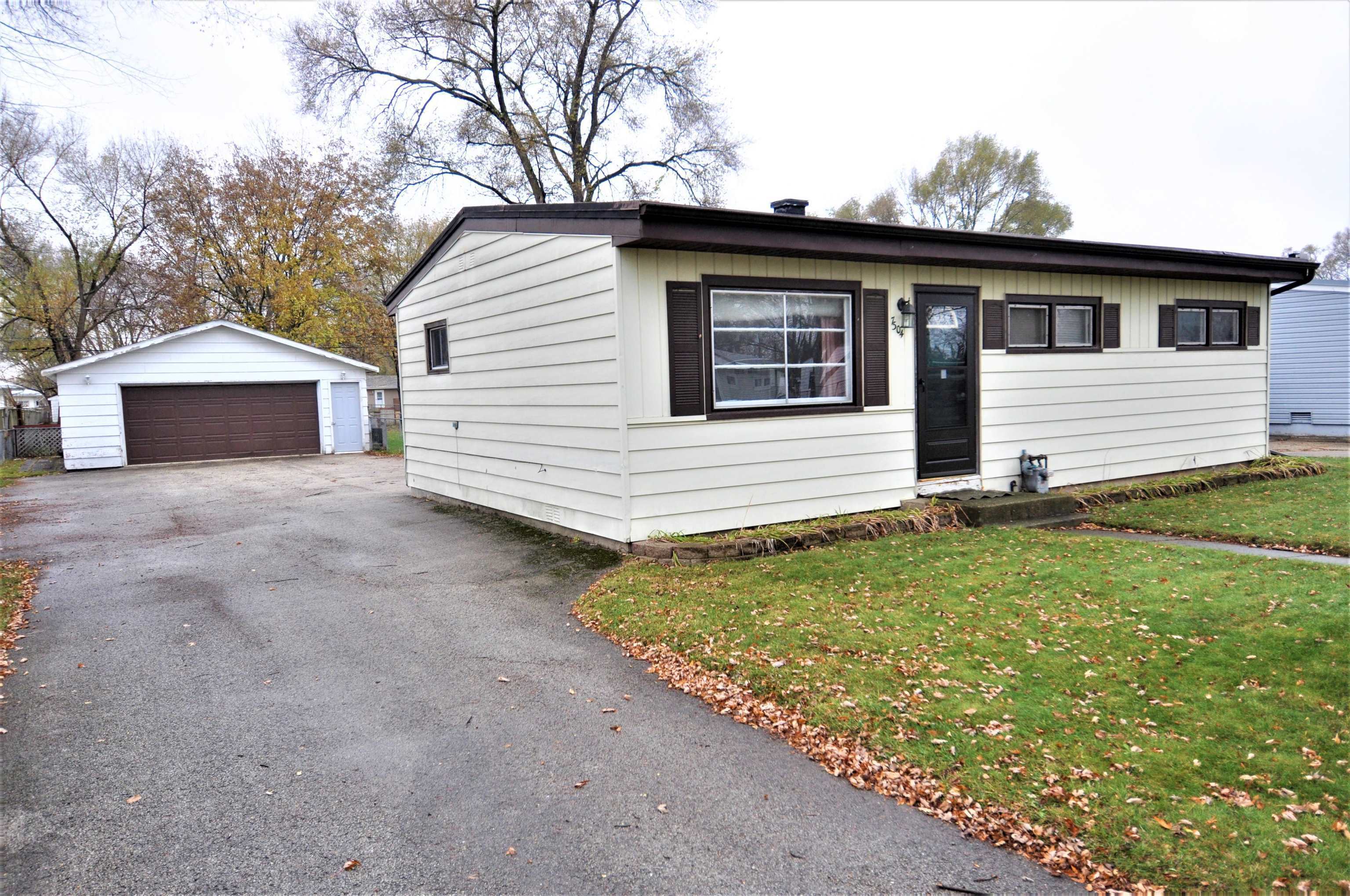 Property Photo:  7504 Scott Lane  IL 61115 