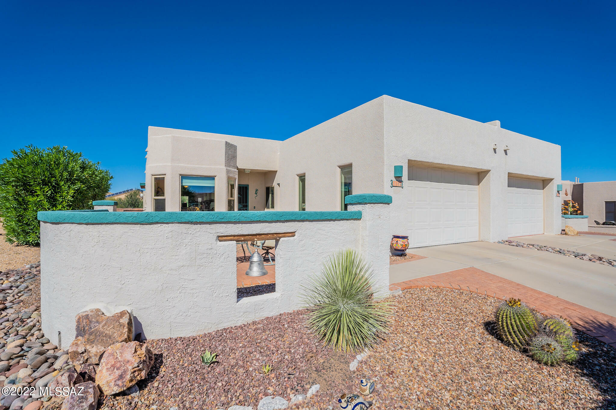 Property Photo: 1156 W Union Bell Drive AZ 85614
