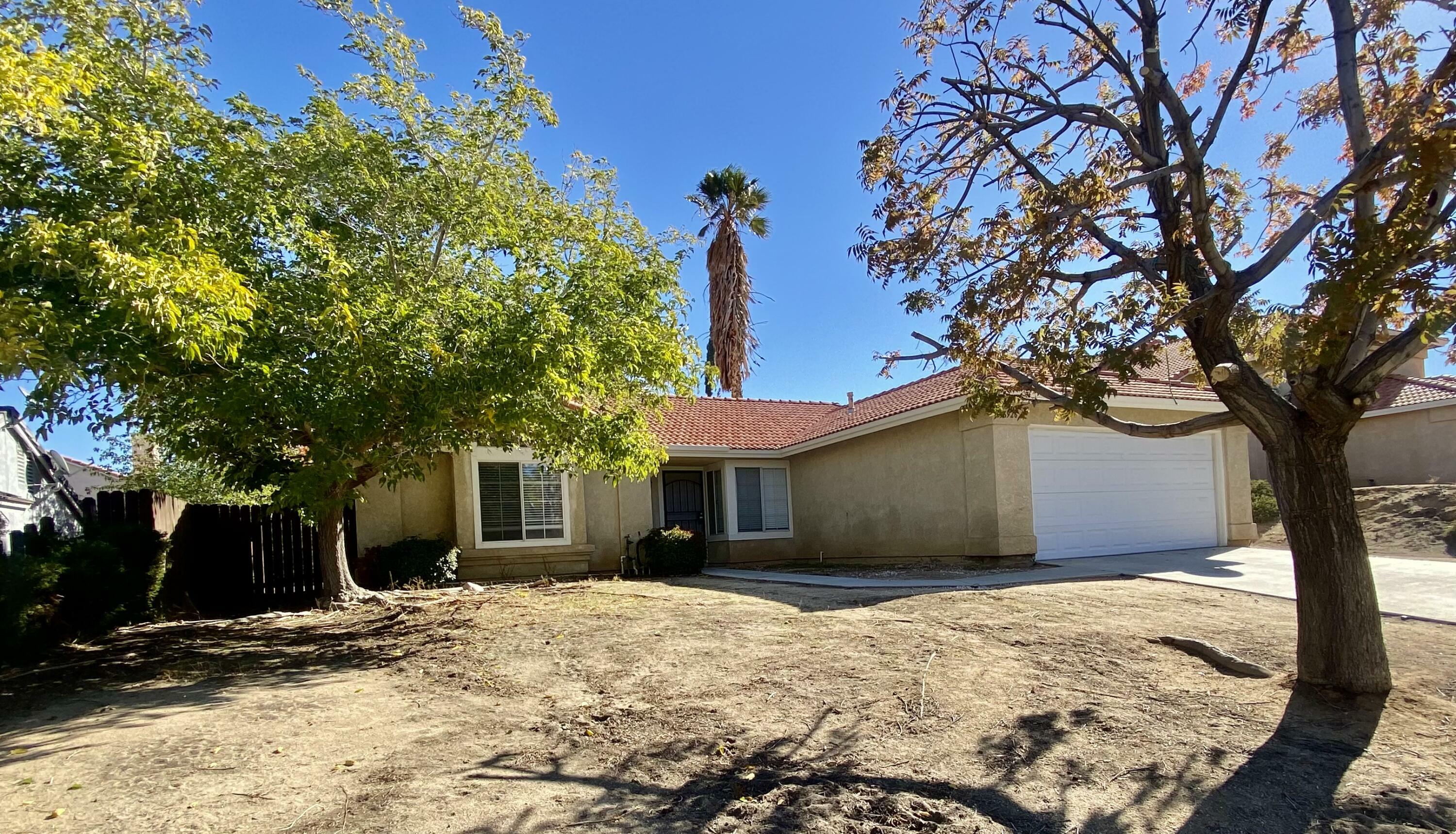 Property Photo:  36926 Auburn Court  CA 93552 