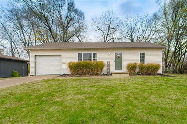 504 N Lincoln Street  Olathe KS 66061 photo