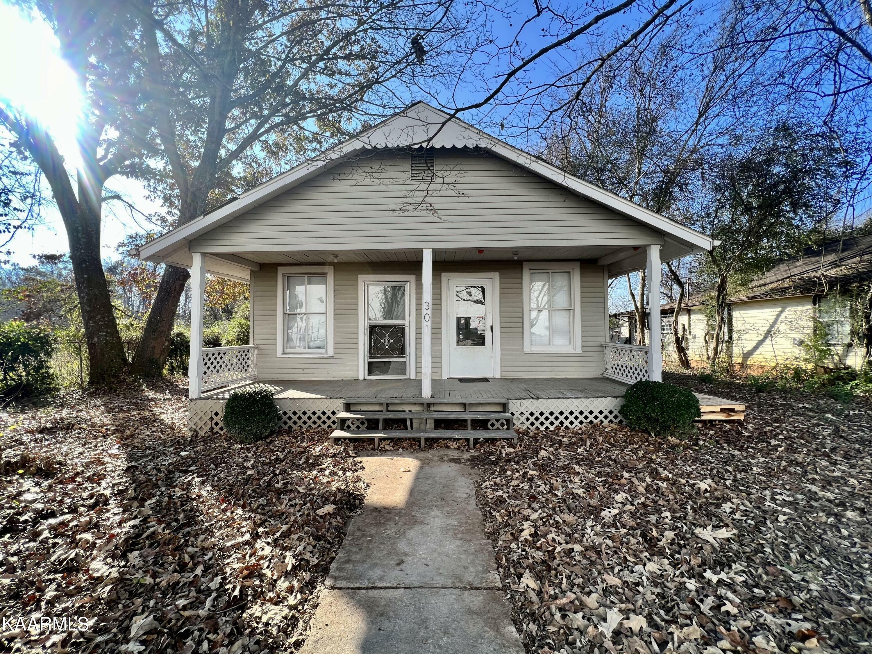 Property Photo:  301 Liberty St  TN 37919 