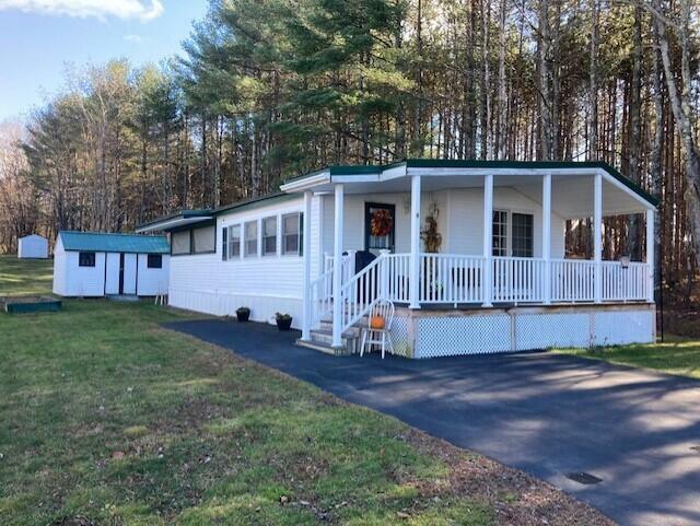 Property Photo: 6 K-De Lane ME 04038
