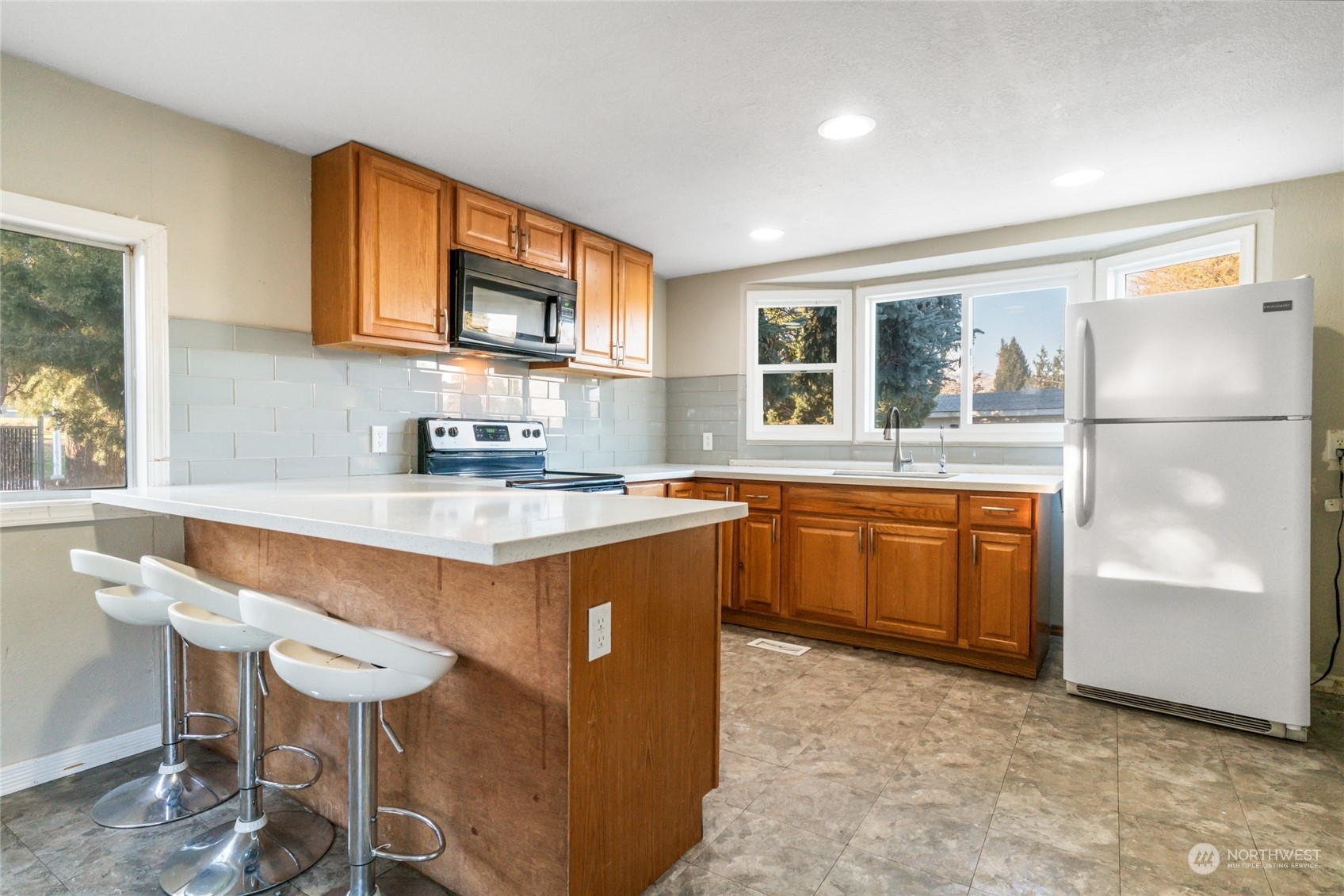 Property Photo:  1125 McKittrick Street 17  WA 98801 