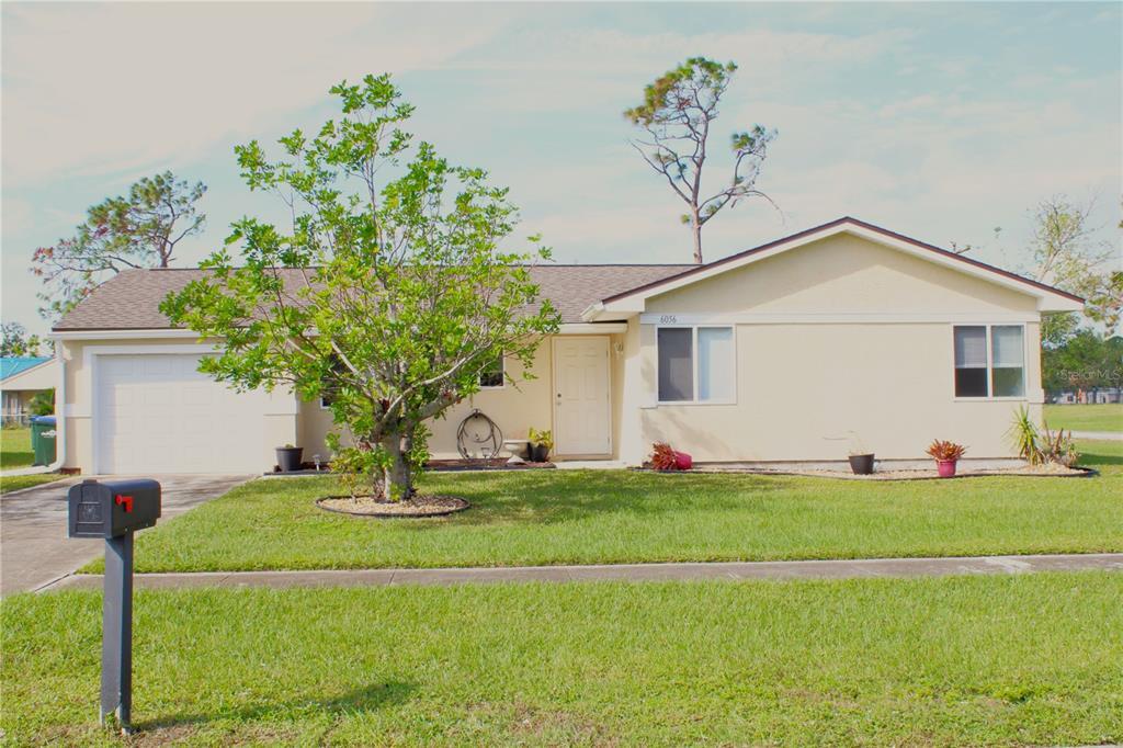 Property Photo: 6056 Myrtlewood Road FL 34287