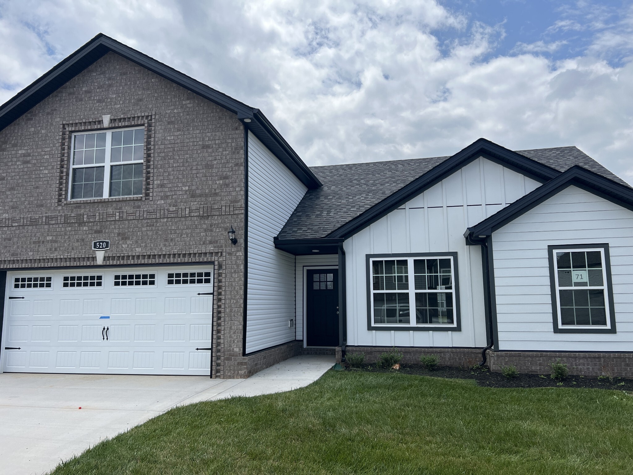 Property Photo:  71 Reserves At Charleston Oaks  TN 37042 