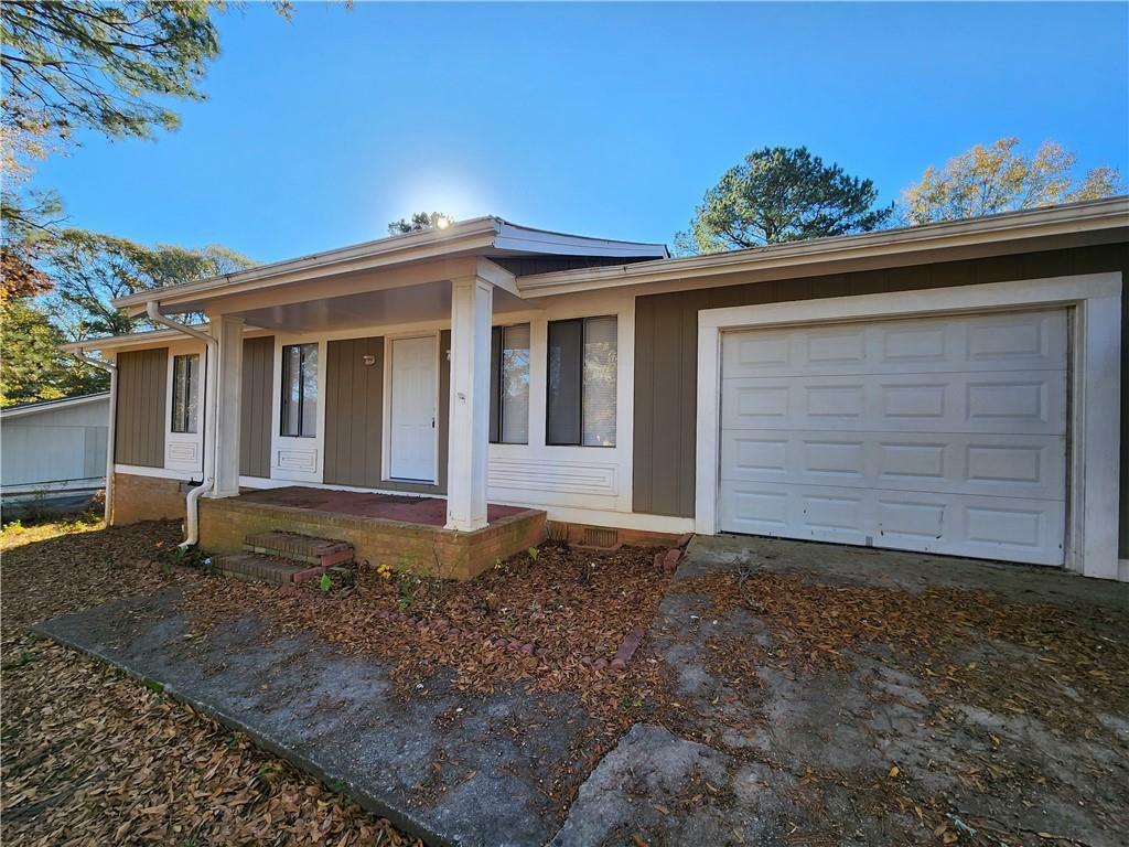 Property Photo: 919 Northridge Drive NW GA 30012