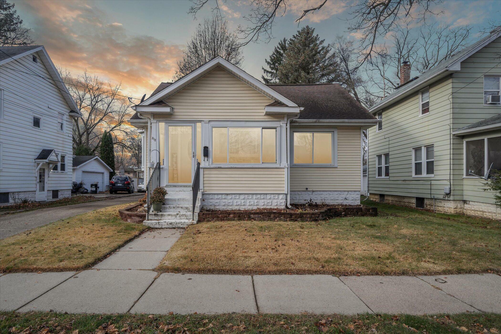 Property Photo:  312 Orange Street  MI 49202 