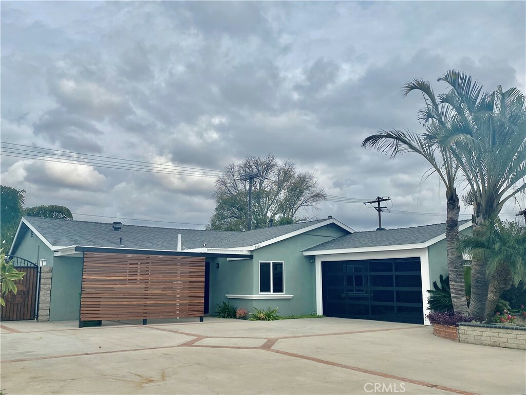 Property Photo:  5591 Vallecito Drive  CA 92683 