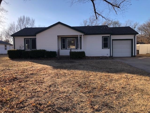 Property Photo: 217 S Ballard Dr KS 67060