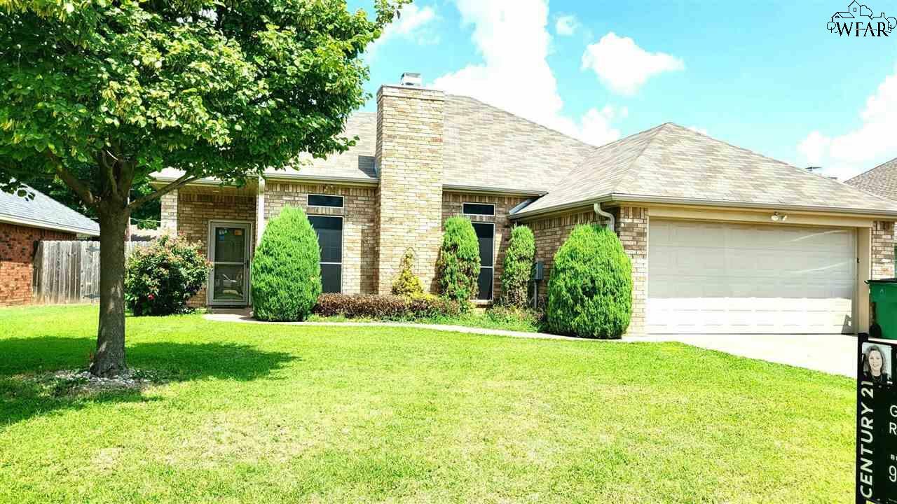 Property Photo: 803 Corbin Drive TX 76354