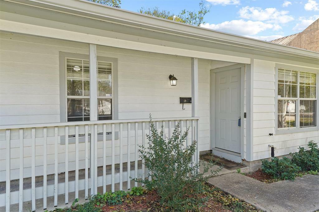 Property Photo:  1741 Chippendale Road  TX 77018 