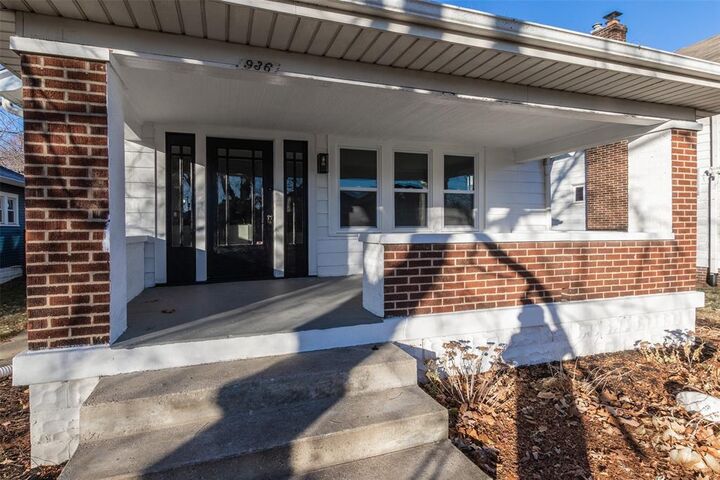 936 N Bancroft Street  Indianapolis IN 46201 photo
